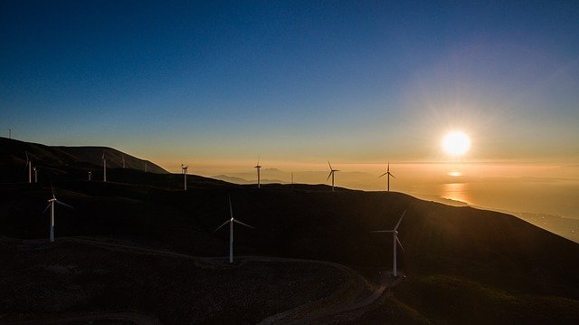 harnessing energy from the sun important information that will help you save money
